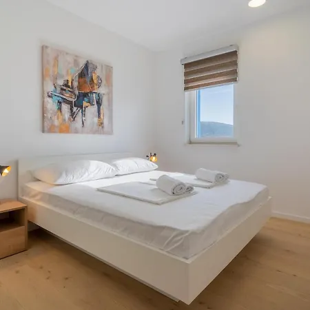 Sea View Apartment