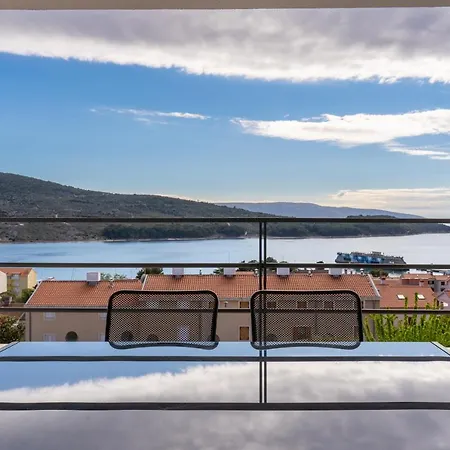 Apartment Sea View
