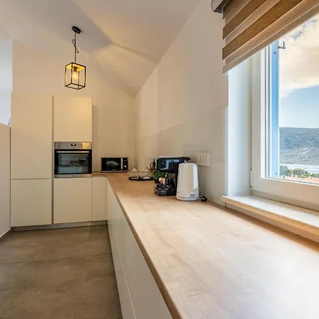 Sea View Apartment