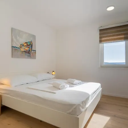 Sea View Apartment