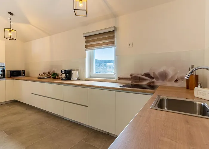Sea View Cres