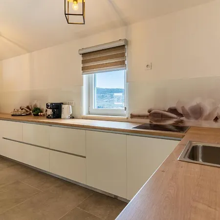 Sea View קרס